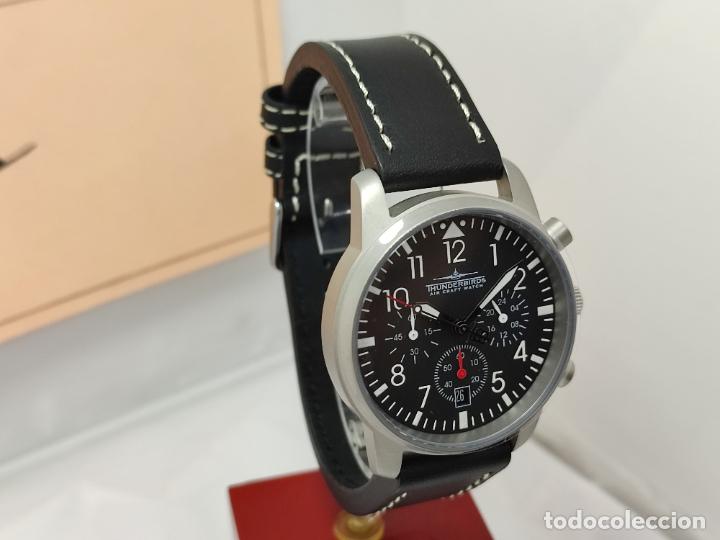 Relojes: Reloj Thunderbirds Multipro Chrono estilo aviador. - Foto 5