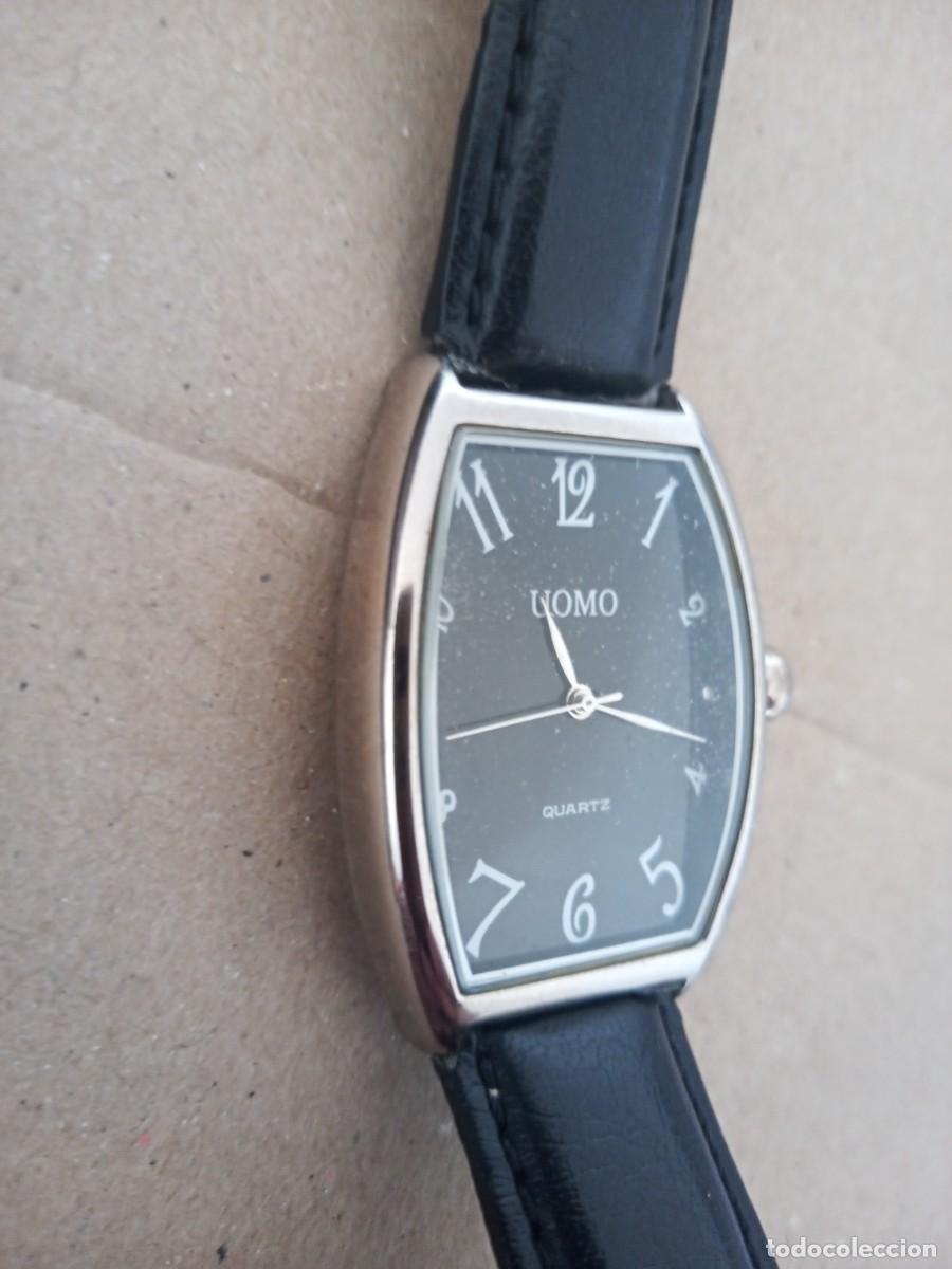 Relojes: BONITO RELOJ QUARTZ. ( MARCA. UOMO ) FUNCIONANDO. - Foto 3