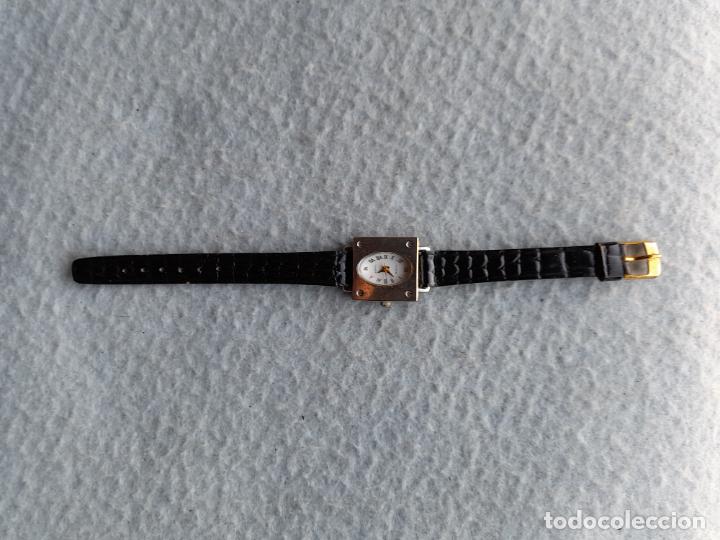 Relojes: Reloj Marca Avon de Cuarzo para Dama. Funcionando. - Foto 2