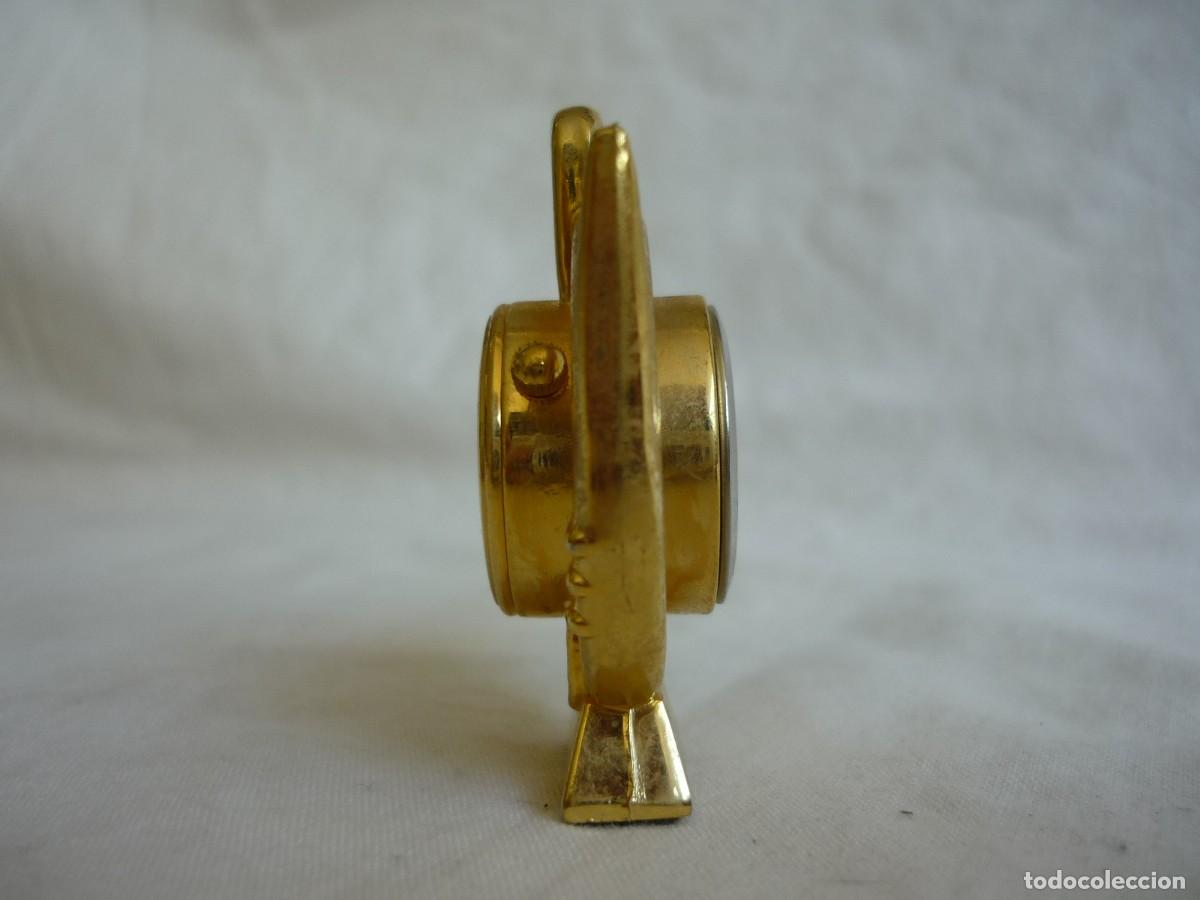 Relojes: Reloj de bronce en miniatura forma de corneta funcionando - Foto 4