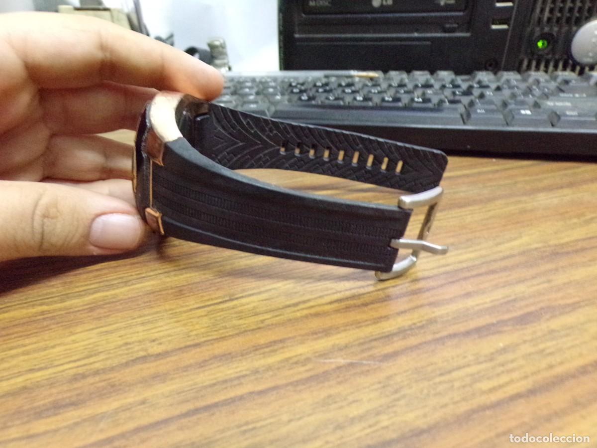 Relojes: ESTAMOS LIQUIDANDO. reloj v6 funcionando - Foto 3