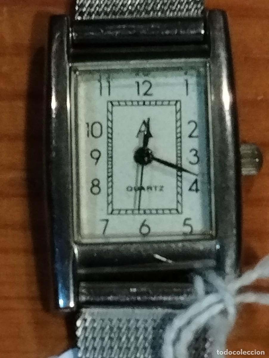 Relojes: RELOJ AVON &rdquo;A&rdquo; QUARTZ. CADENA MET&Aacute;LICA. FUNCIONANDO. - Foto 5