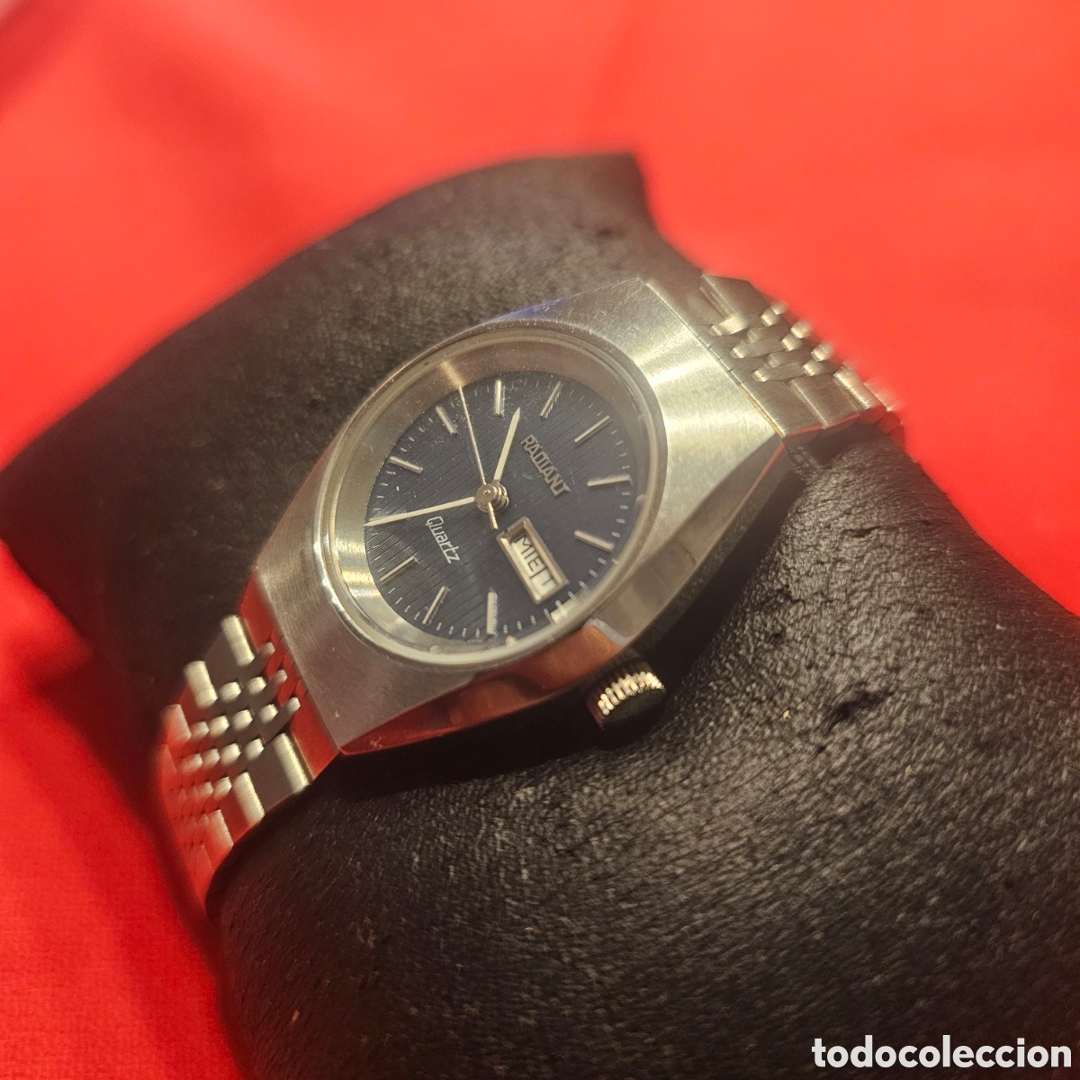 Relojes: Reloj RADIANT QUARTZ DAY DATE SIN USO - Foto 2