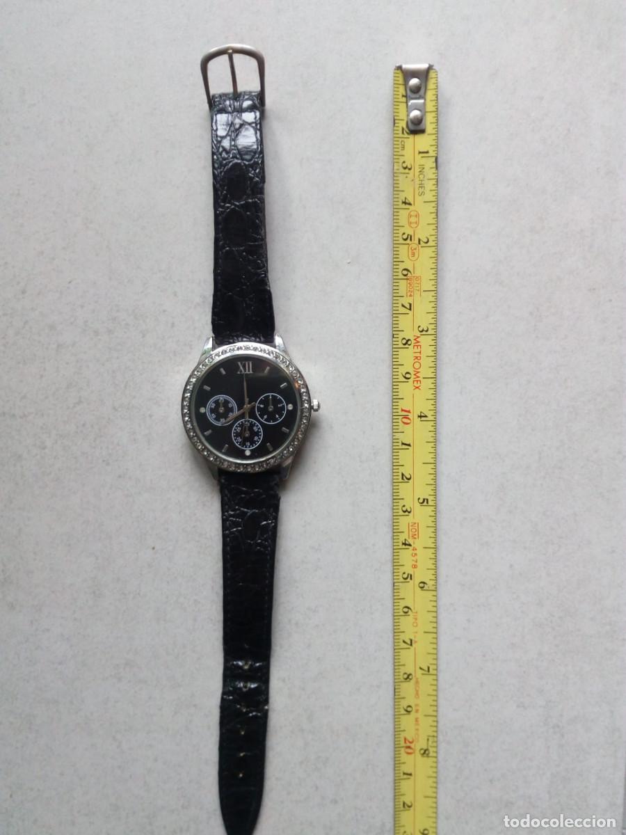 Relojes: Reloj LBVYR con correa de piel negra - Foto 2