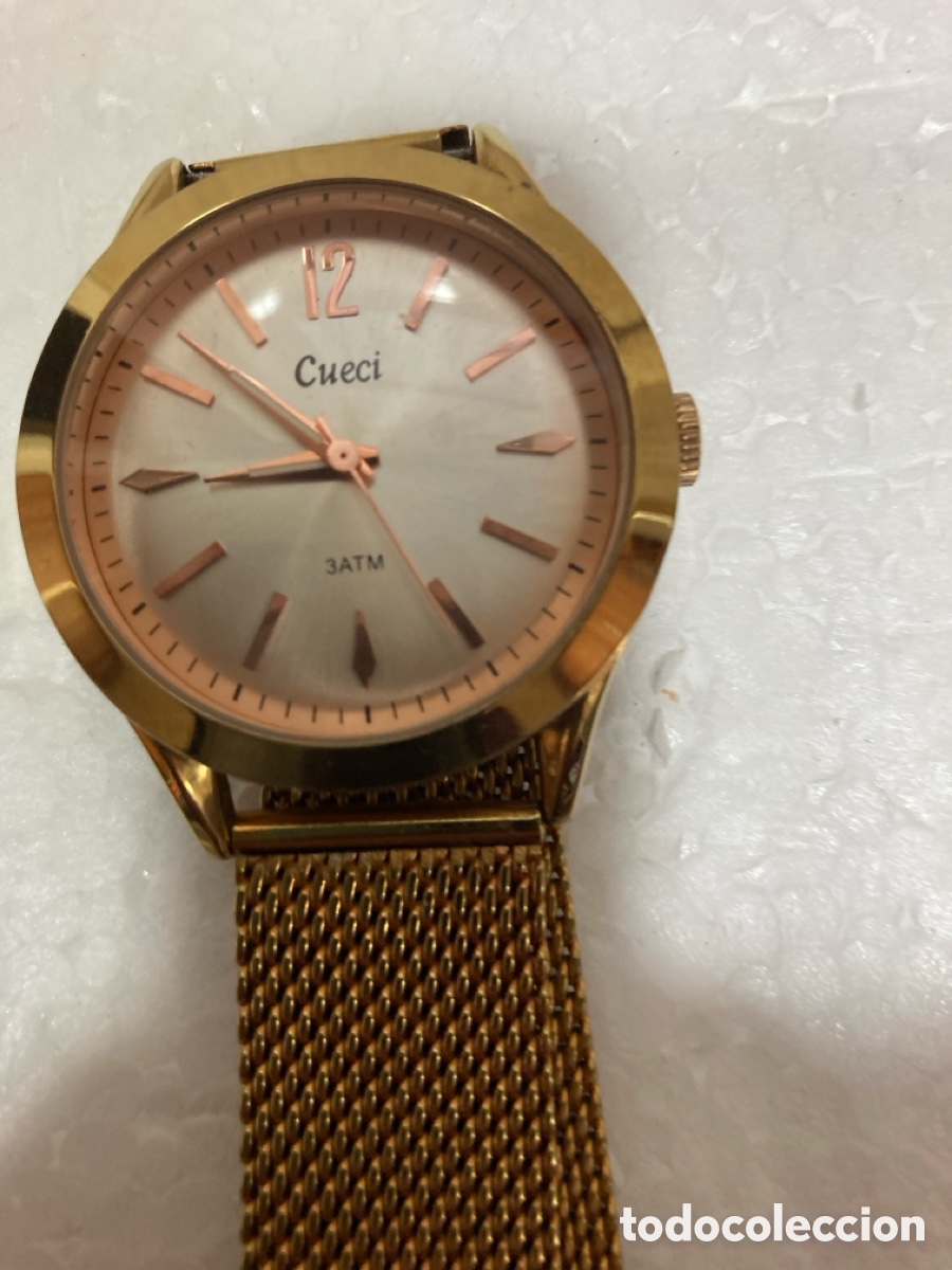 Relojes: Reloj marca curvo de cuarzo funciona - Foto 2