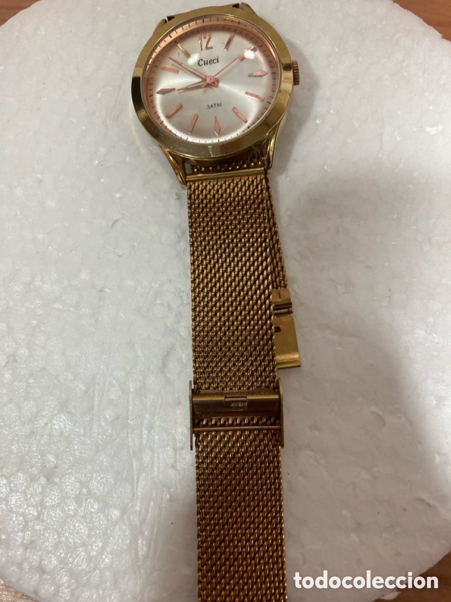 Relojes: Reloj marca curvo de cuarzo funciona - Foto 1