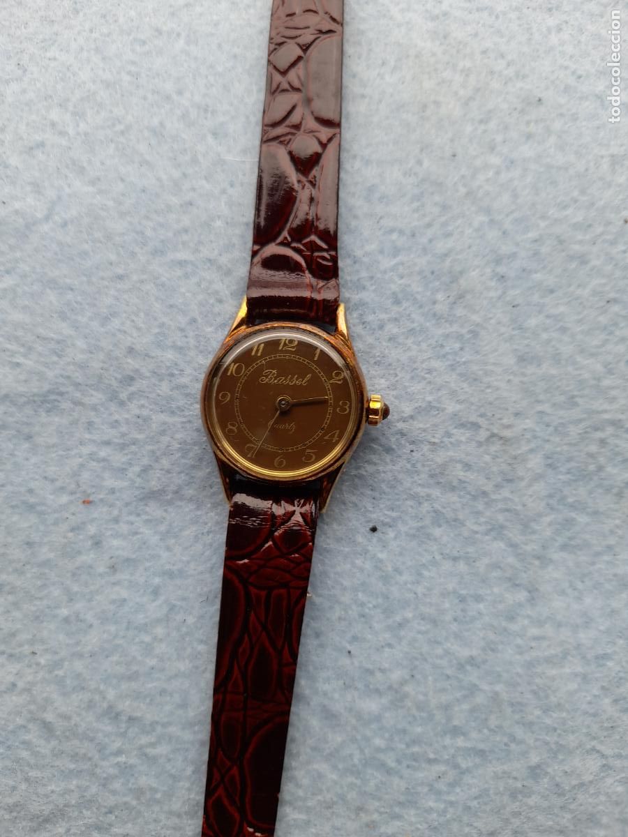 Relojes: Reloj Marca Bassel de Cuarzo para Dama. - Foto 1