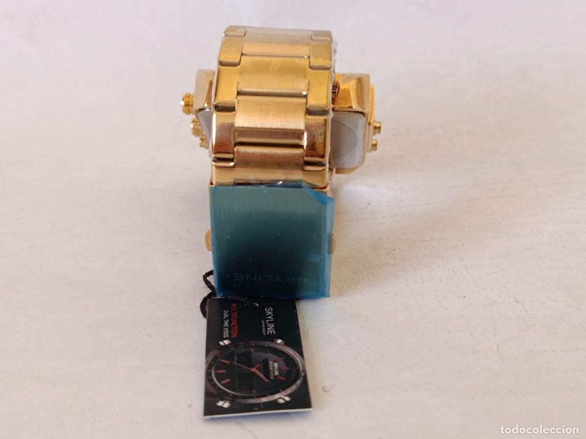 Relojes: Reloj Skyline Multifuncional Dual Time Dorado - Foto 3