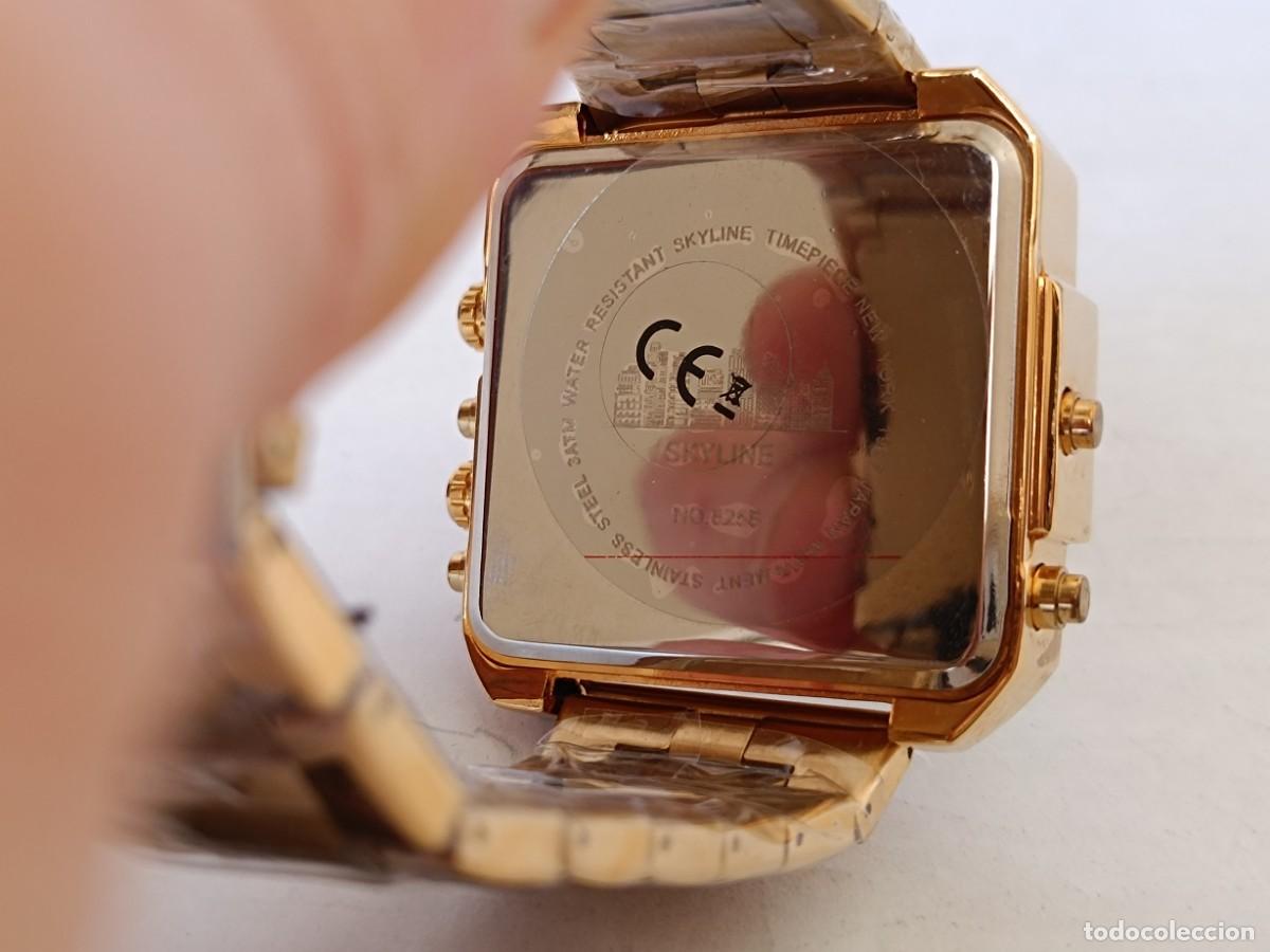 Relojes: Reloj Skyline Multifuncional Dual Time Dorado - Foto 6