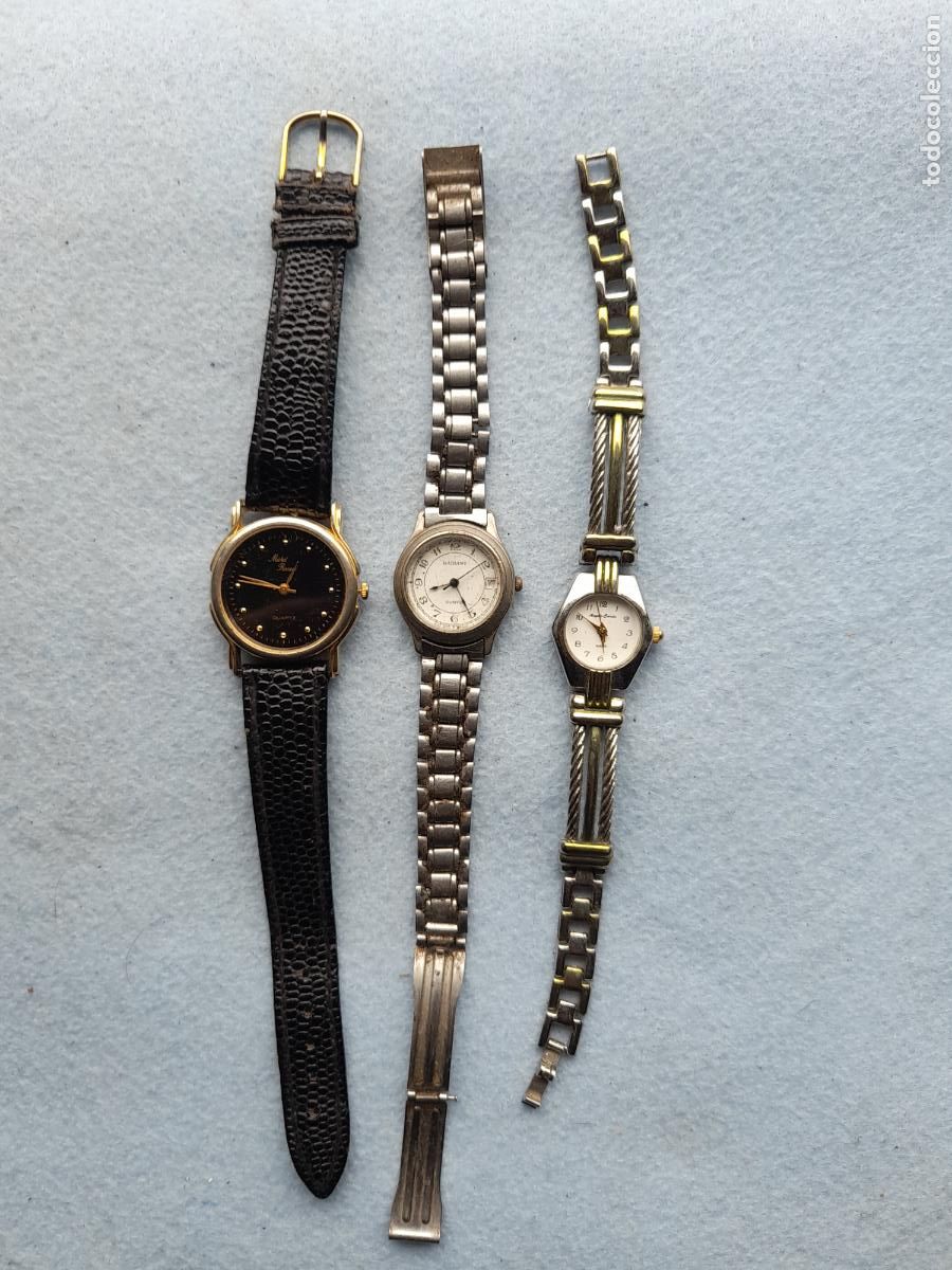 Watches: Lote de 3 Relojes de Cuarzo para Dama.
