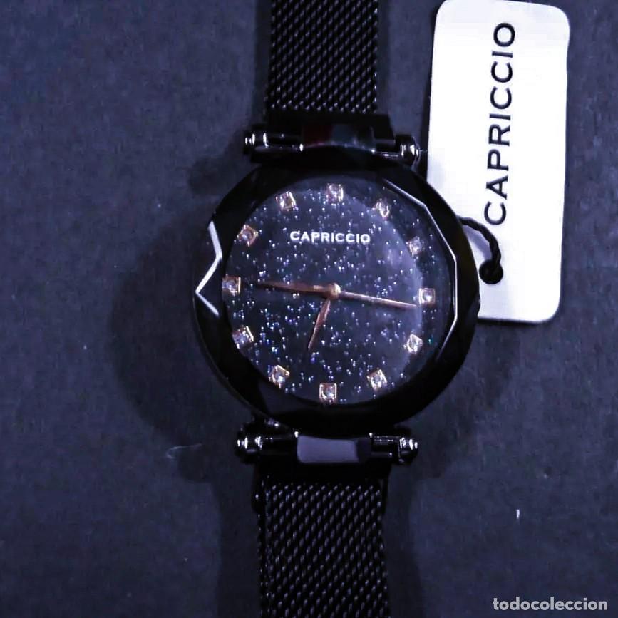 Relojes: RELOJ CORREA DE MALLA ACERO NEGRO. MARCA CAPRICCIO. ESFERA NEGRA.CRISTAL FACETADO. QUARTZ