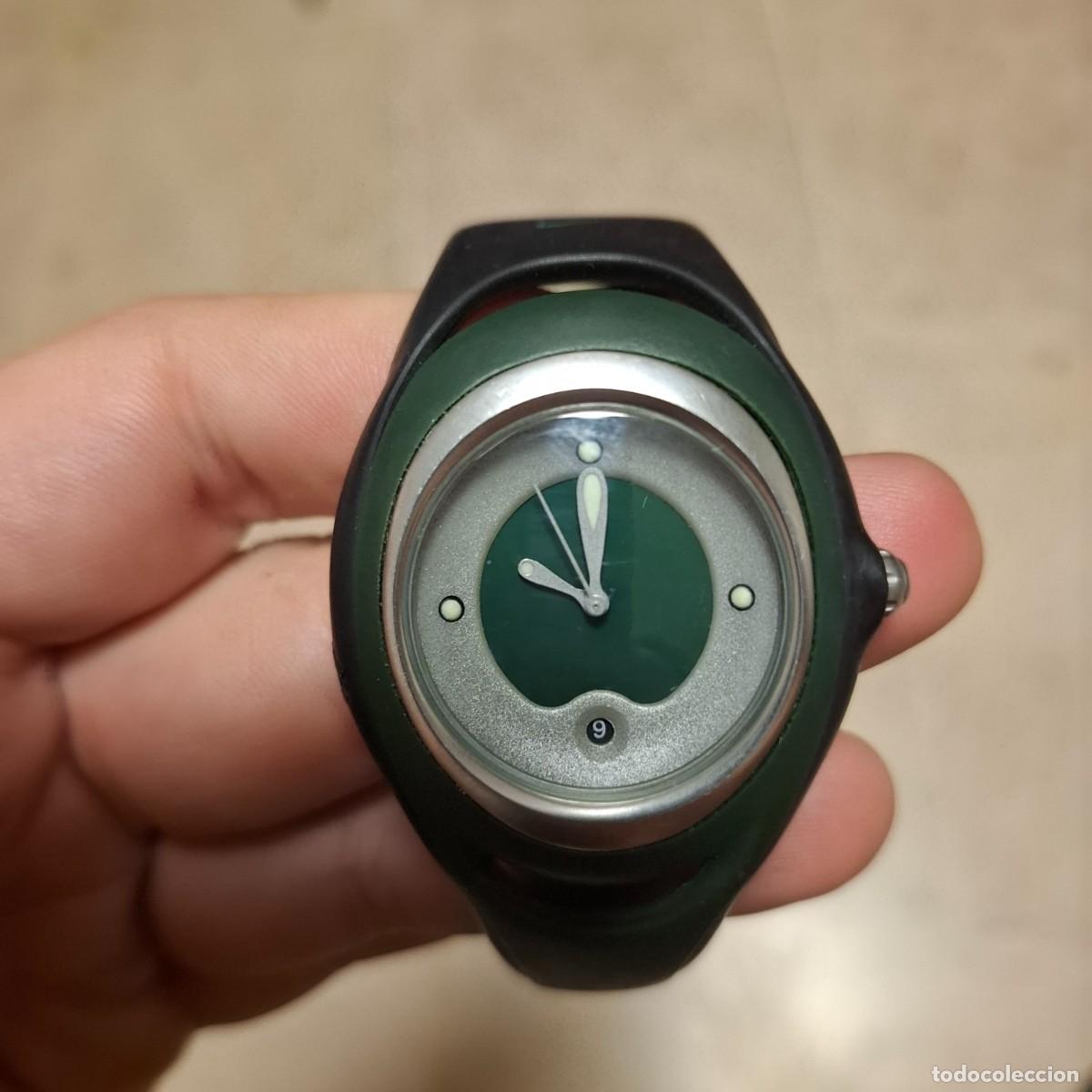 Relojes: Reloj deportivo Nike. Din pila
