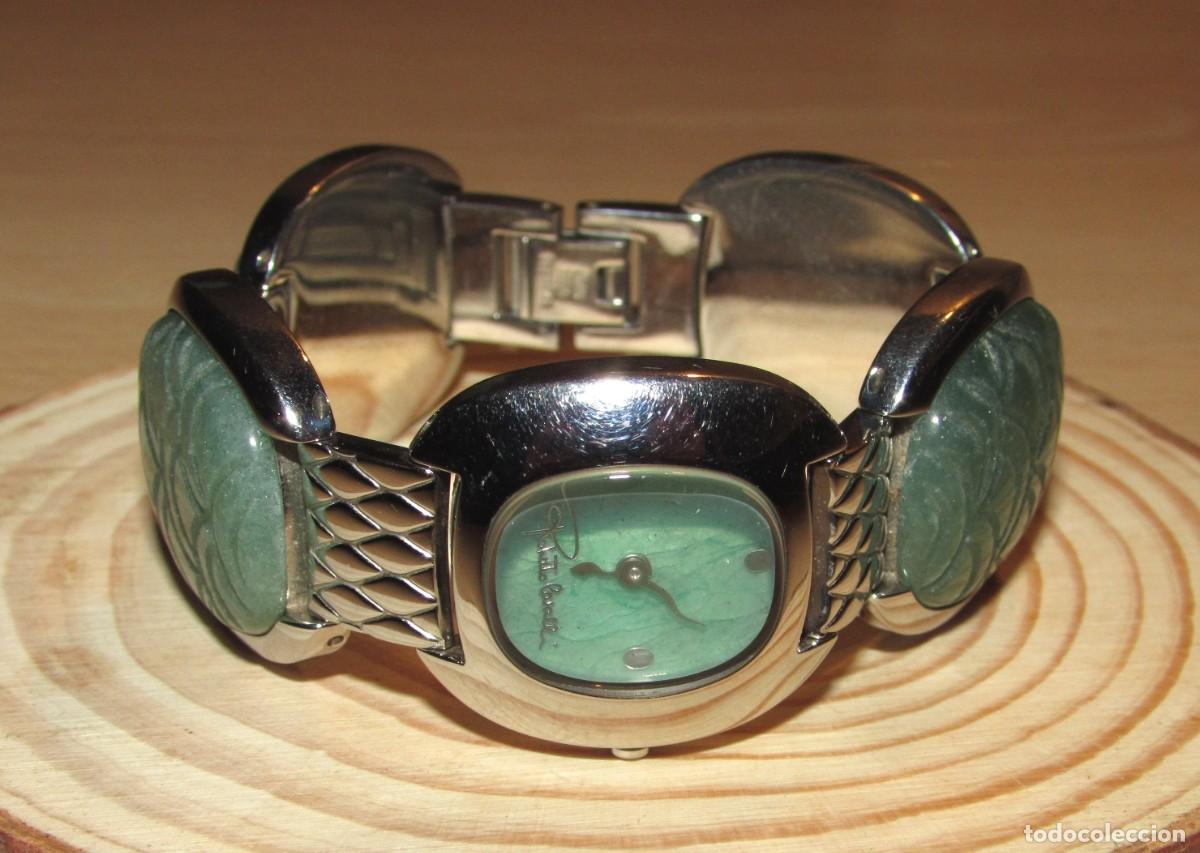 Relojes: Reloj joya Roberto Cavalli acero brazalete plateado escamas piedras verdes talladas estilo oriental
