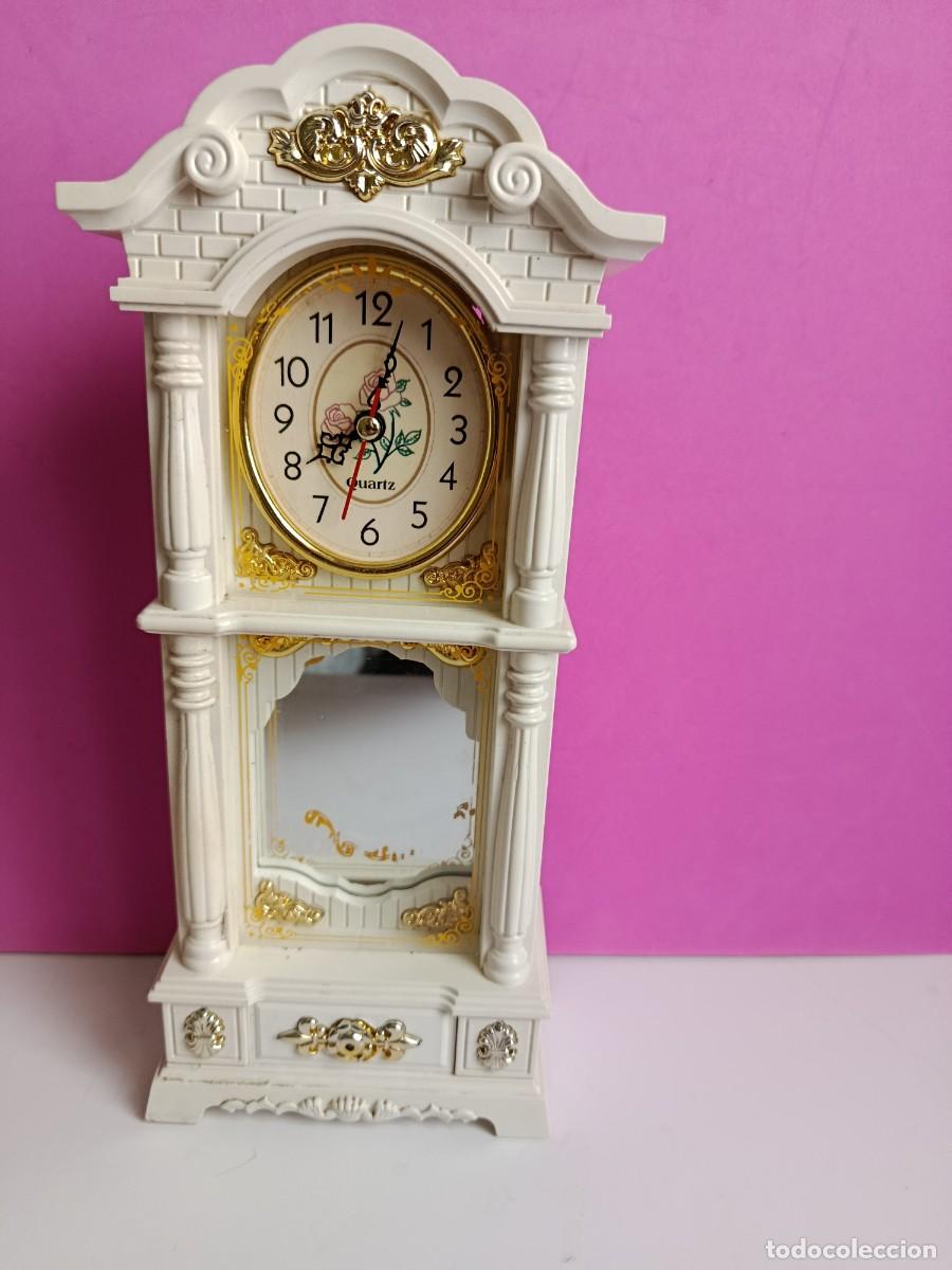 Relojes: RELOJ VINTAGE CON ESPEJO Y CAJON