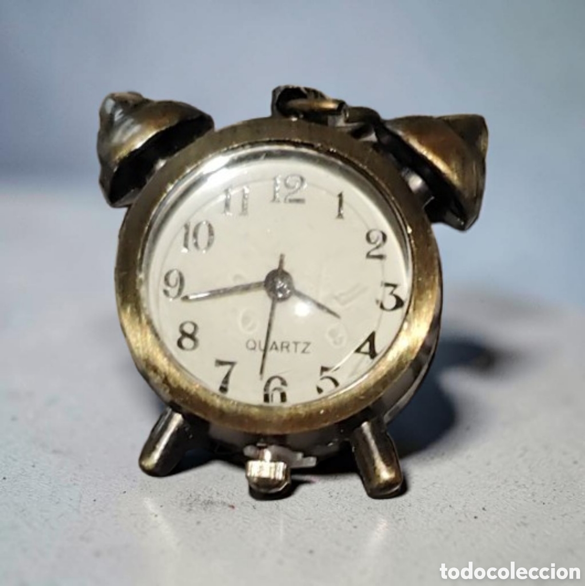 Relojes: :::: S52 - COLGANTE RELOJ DESPERTADOR