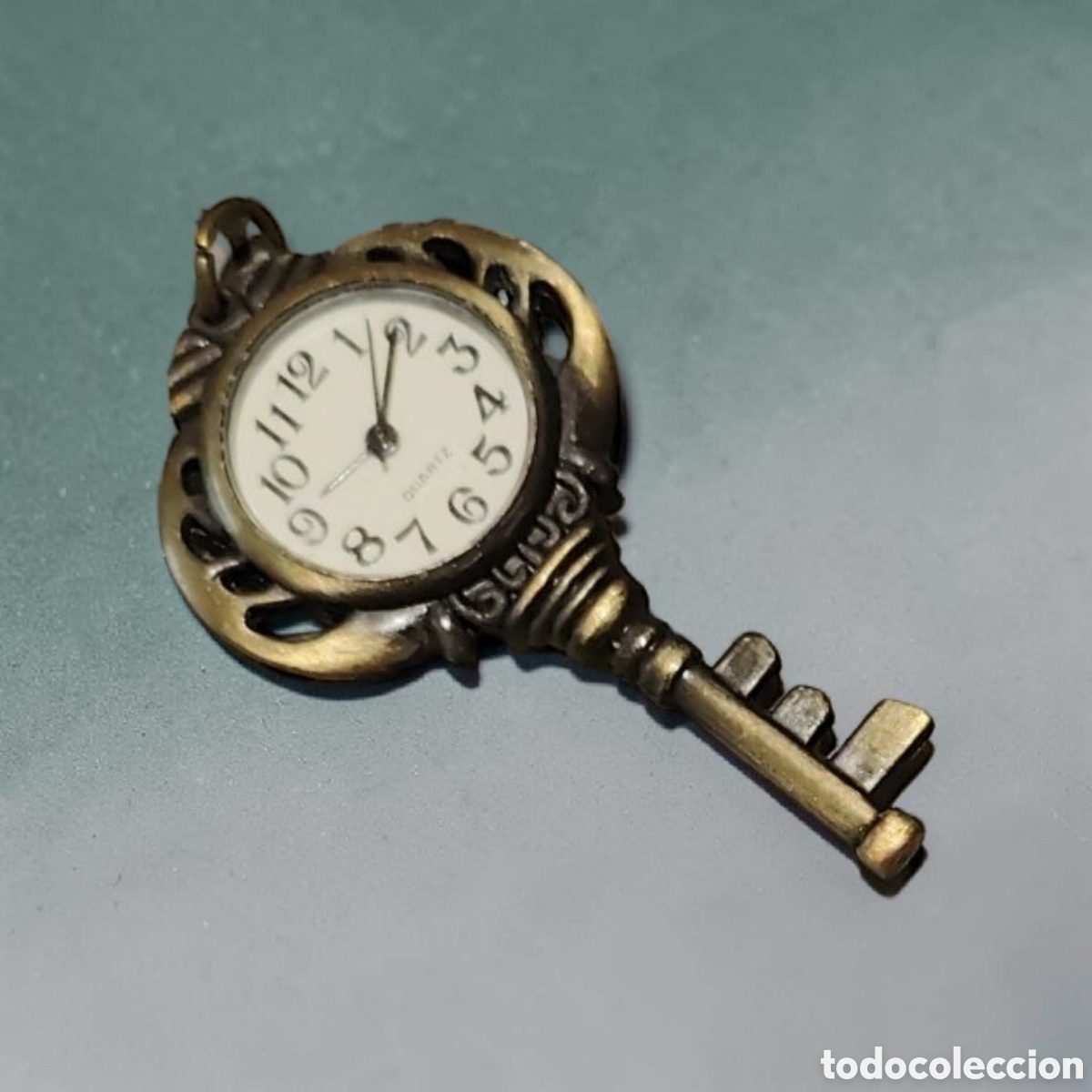 Relojes: :::: S55 - COLGANTE RELOJ LLAVE