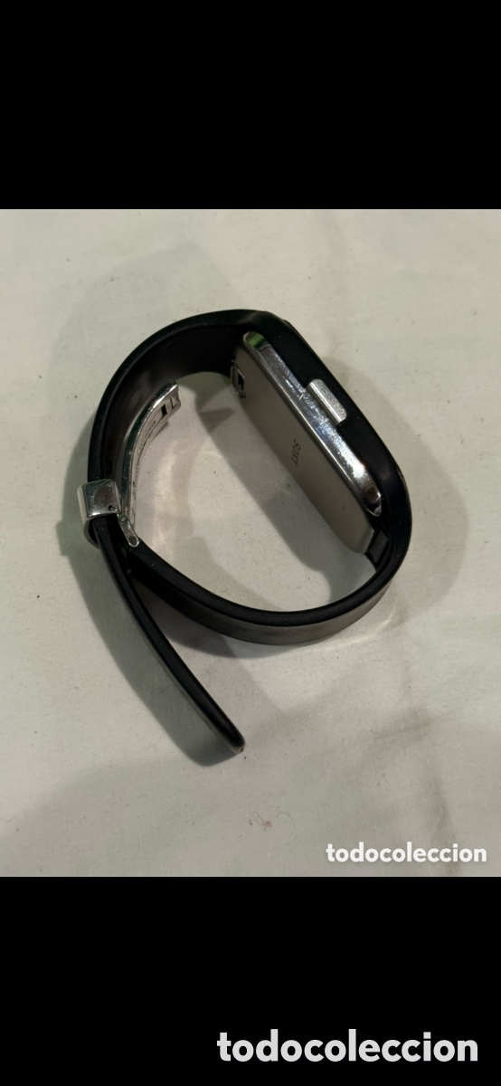 Relojes: Smartwatch Sony digital t&aacute;ctil funcionando con cable de carga original - Foto 3