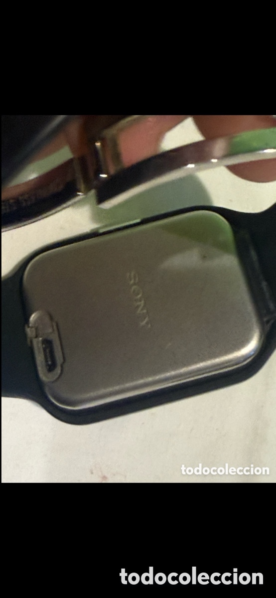 Relojes: Smartwatch Sony digital t&aacute;ctil funcionando con cable de carga original - Foto 4