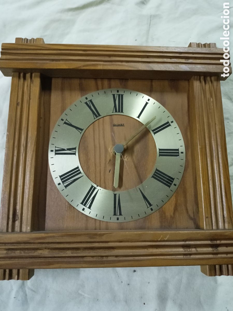 Relojes: RELOJ DE PARED DE CUARZO -MADERA-