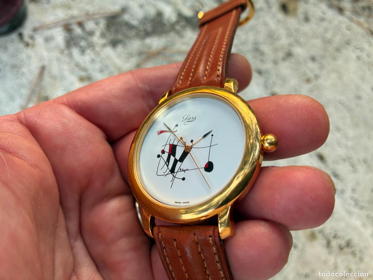 Relojes: Reloj de cuarzo Sars creaci&oacute;n de Francisco Segarra con pintura en la esfera con correa de cuero