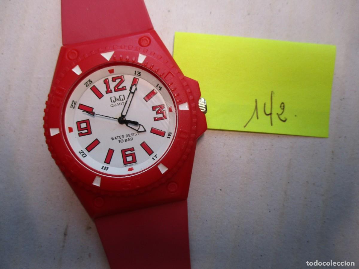 Relojes: RELOJ PULSERA Q & Q , INFORMAL , ESFERA DE 3 CM CONJUNTO PLASTICO ROSADO OSCURO, BONITO