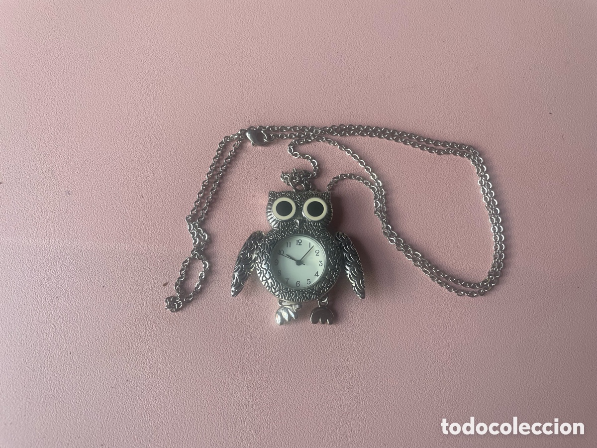 Relojes: Reloj collar buho Claire's, sin estrenar, pl&aacute;stico protecci&oacute;n pila