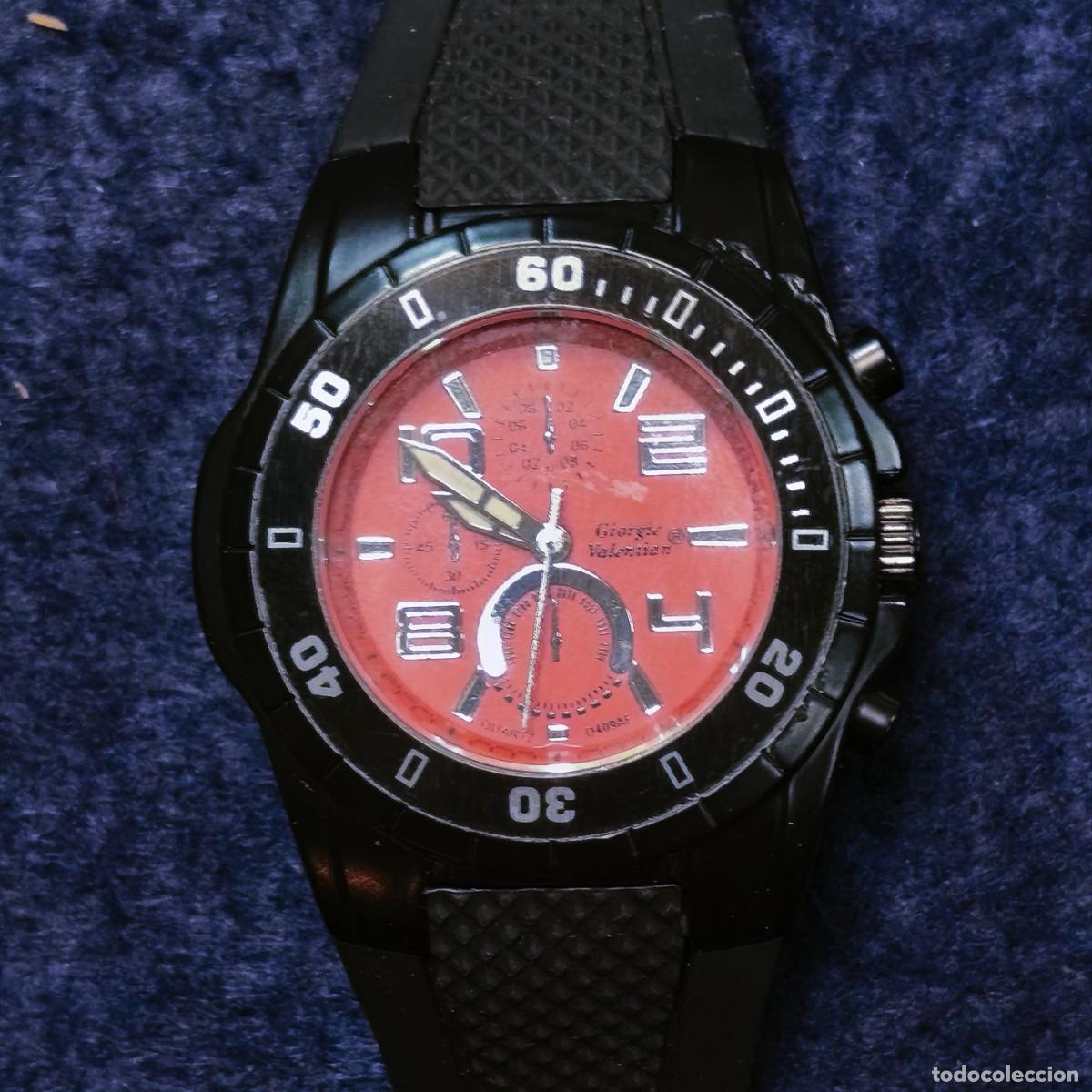 Rel&oacute;gios: RELOJ CORREA CAUCHO NEGRO Y ACERO NEGRO. GIORGIE VALENTIAN. ESFERA ROJA. QUARTZ