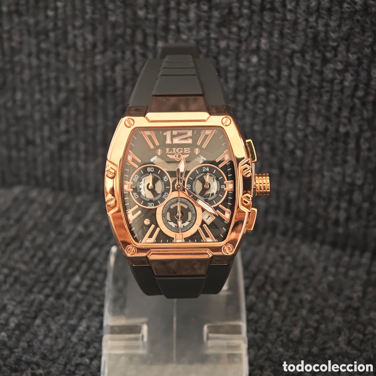 Montres: Reloj hombre con calendario y cron&oacute;grafo.