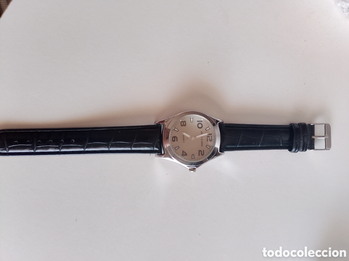 Relojes: Elegante reloj de la marca Antonio Mir&oacute; con correa de piel.