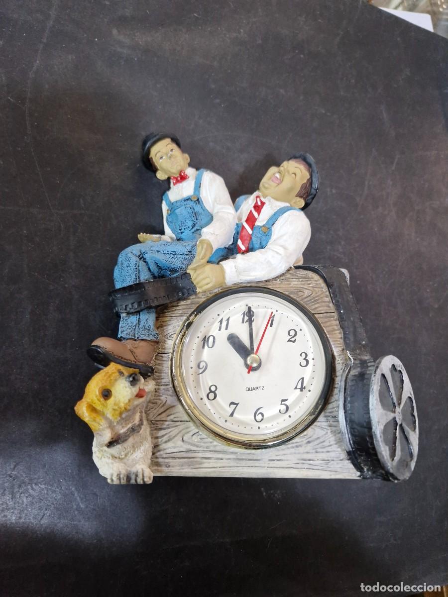 Relojes: RELOJ EL GORDO Y EL FLACO EN RESINA TECXX 543