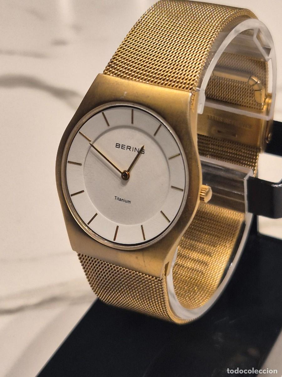 Relojes: Reloj Bering Titan Slim Clasic, ref 11935-334. Unisex. Caja y correa de titanio y cristal de Zafiro.