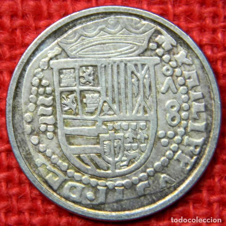 Moneda De Plata De 8 Cuartos Y Medio