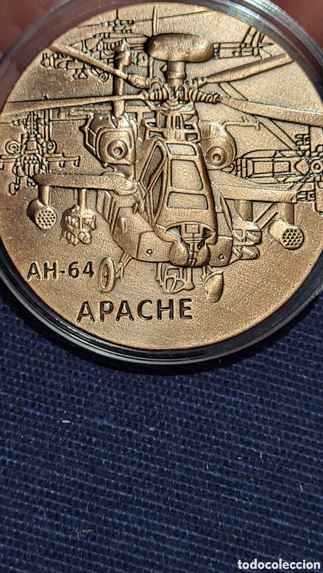 Reproducciones billetes y monedas: Moneda onza Helic&oacute;ptero AH-64 Apache - Foto 1