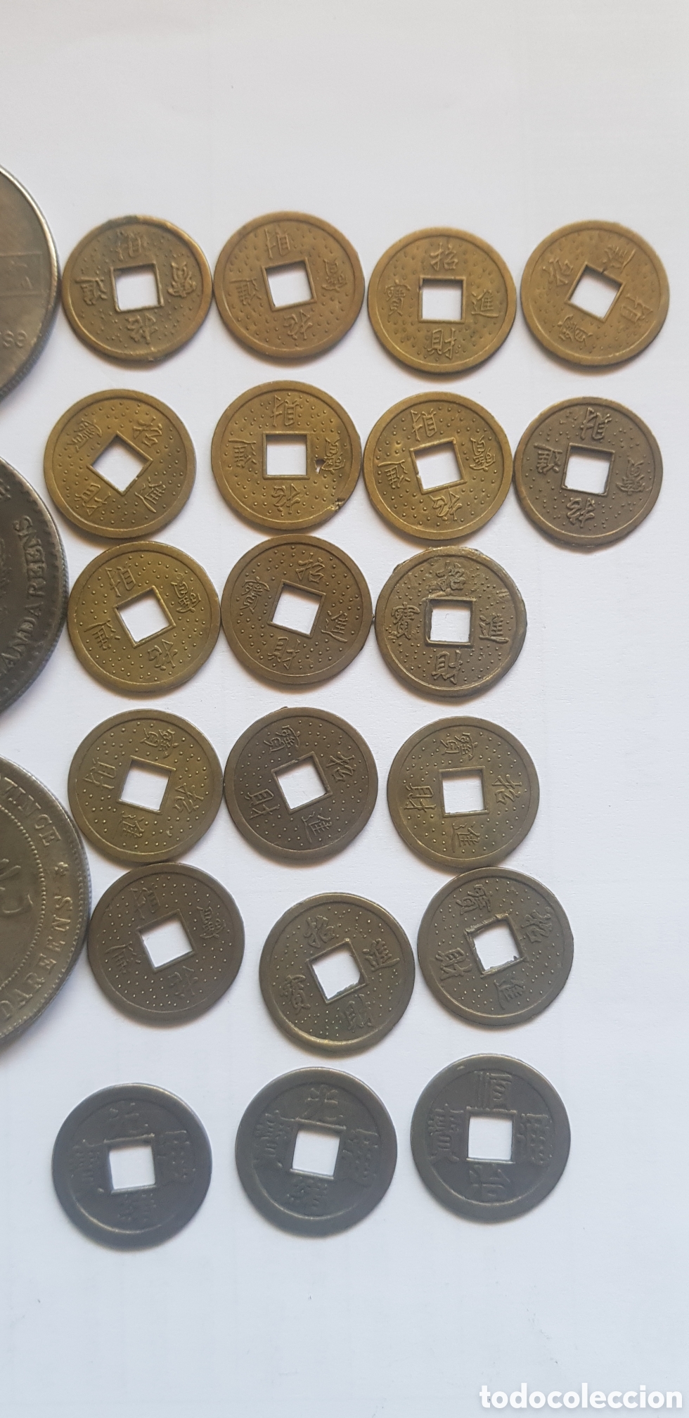 Reproducciones billetes y monedas: Lote de r&eacute;plicas chinas - Foto 4