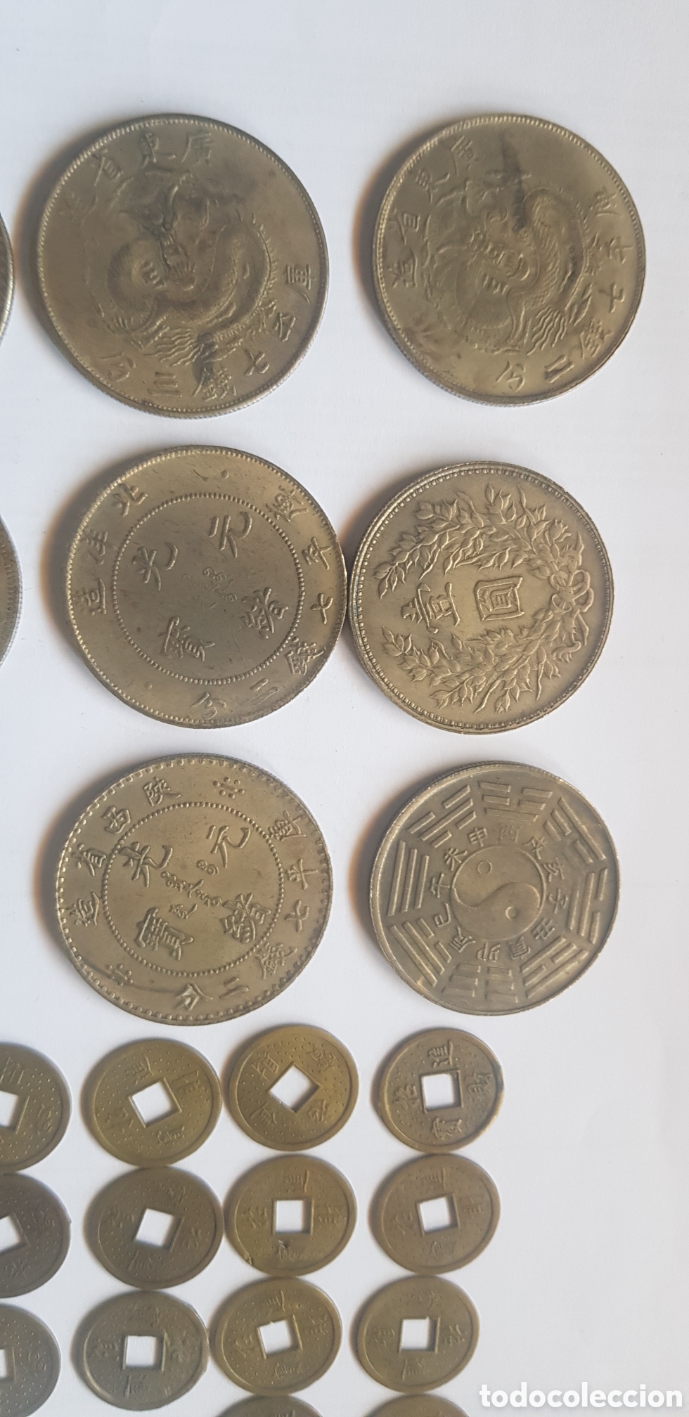 Reproducciones billetes y monedas: Lote de r&eacute;plicas chinas - Foto 6