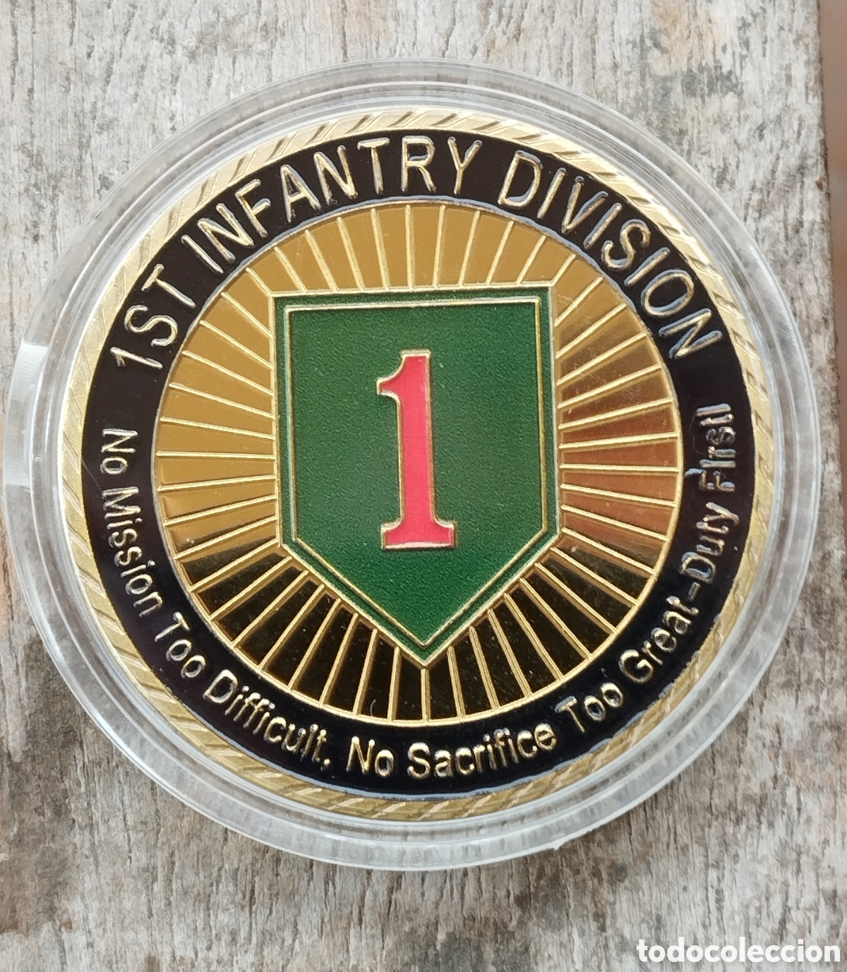 Reproducciones billetes y monedas: Moneda 1st Infantry Division - Foto 1