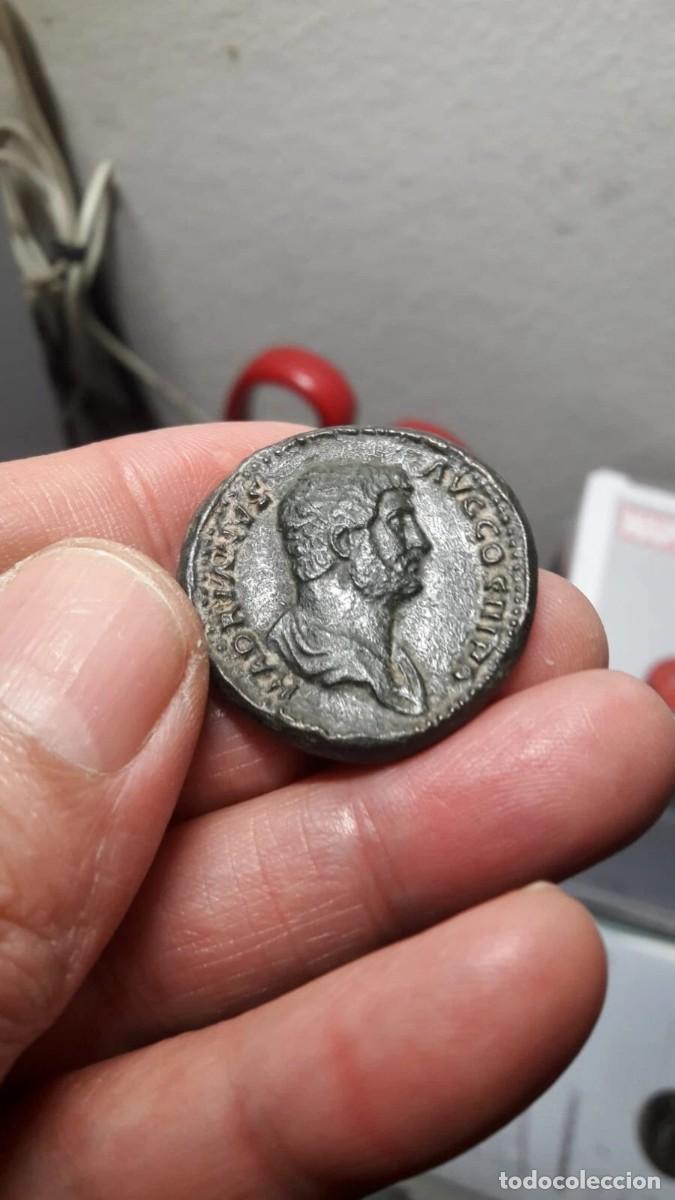 Reproducciones billetes y monedas: Sestercio de Adriano &rdquo; Replica de Moneda Romana &rdquo; - Foto 4
