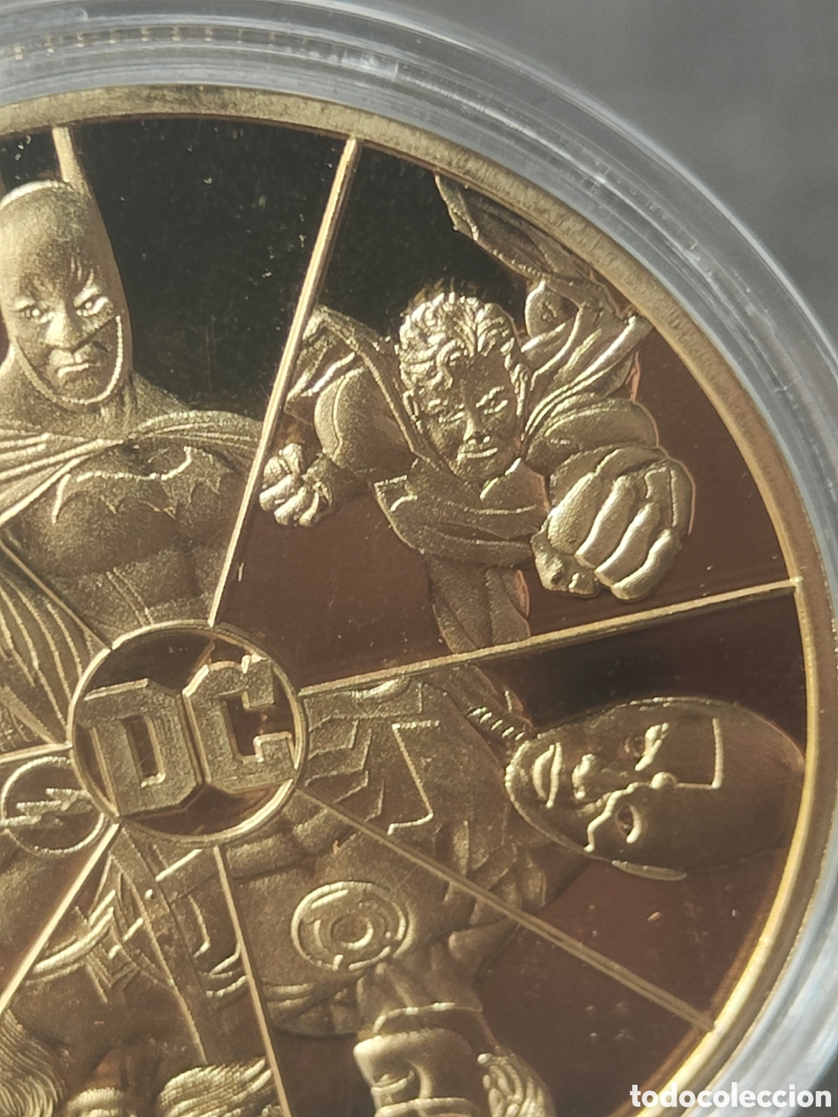 Reproducciones billetes y monedas: Superman moneda conmemorativa - Foto 4