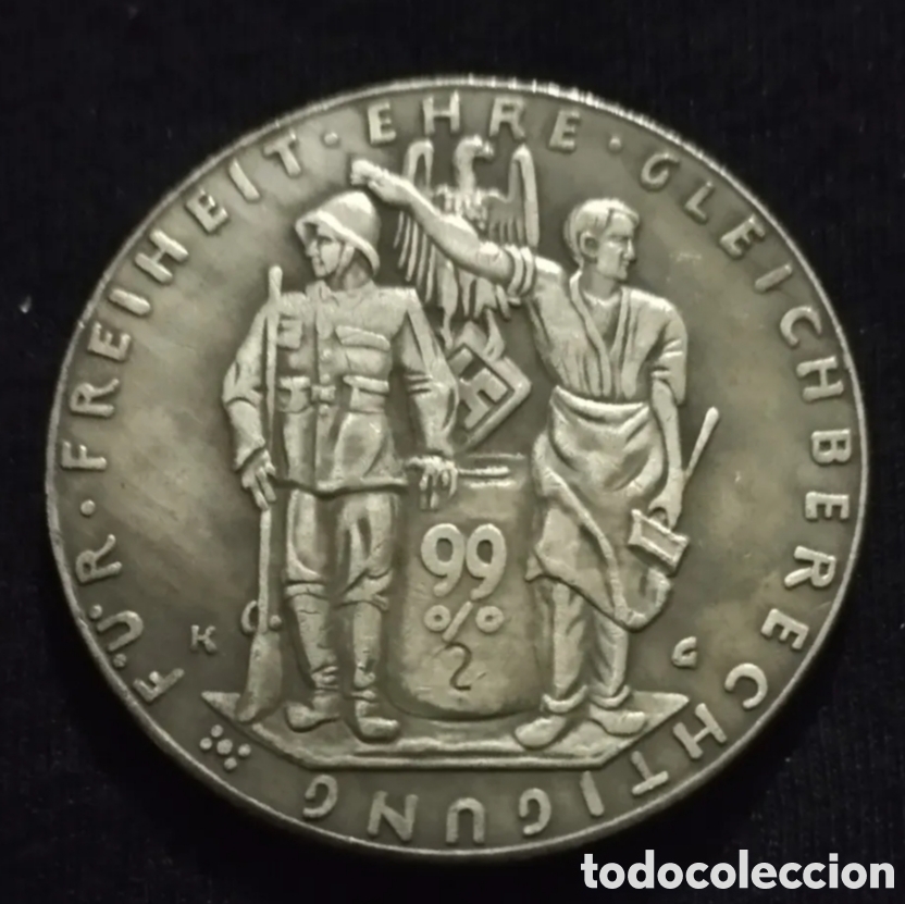 Reprodu&ccedil;&otilde;es notas e moedas: MONEDA CONMEMORATIVA ALEMANIA. MEDALLA SEGUNDA GUERRA MUNDIAL.