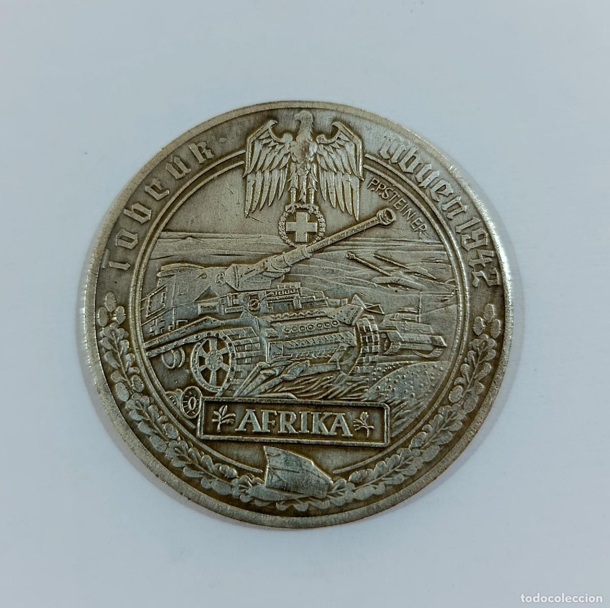 Reproducciones billetes y monedas: MEDALLA MONEDA CONMEMORATIVA. II GUERRA MUNDIAL. AFRIKA