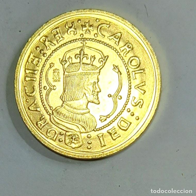 Reproducciones billetes y monedas: R&eacute;plica moneda de Carlos I ,ba&ntilde;o oro 24 kt,Ceca Real Casa de la Moneda