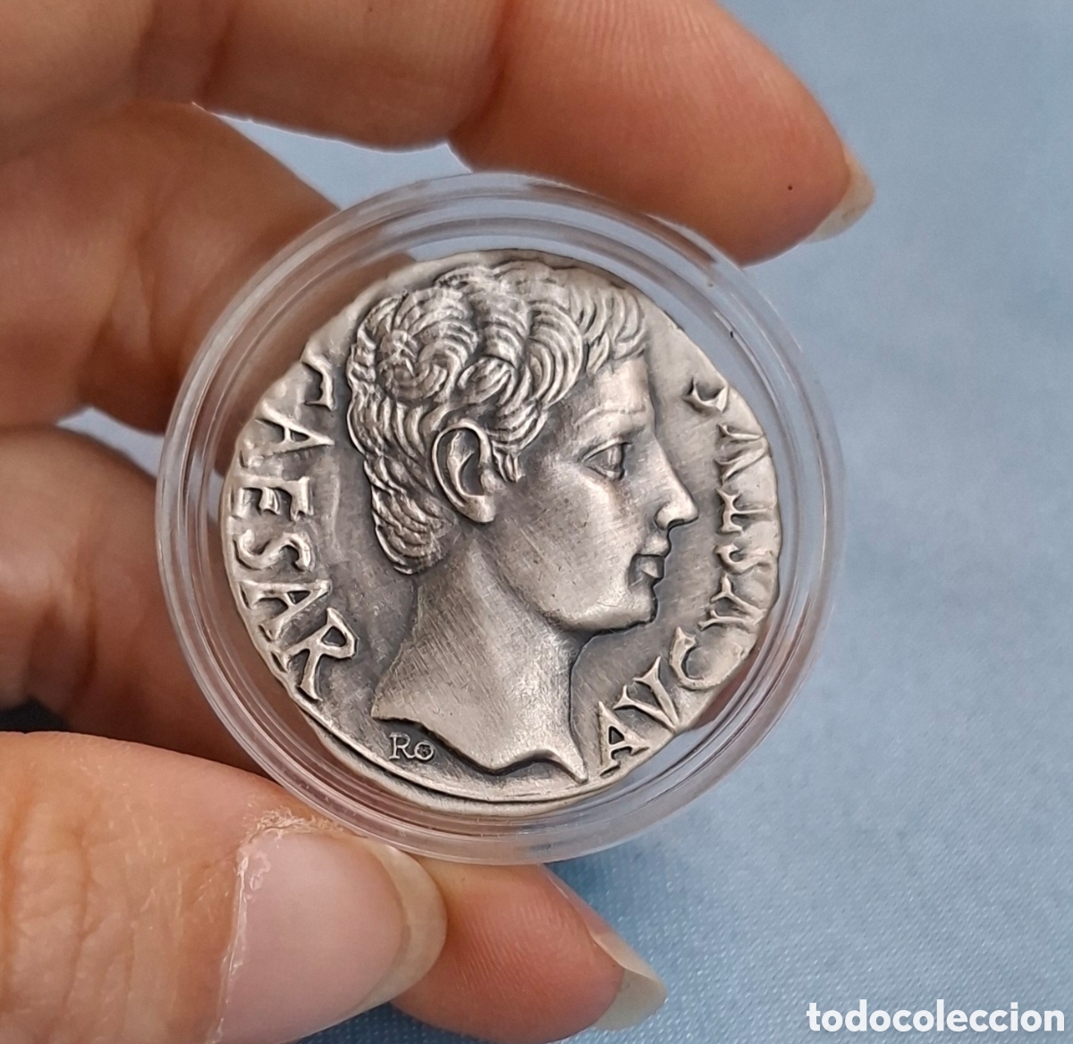 Reproducciones billetes y monedas: Moneda de plata 999 reproducci&oacute;n