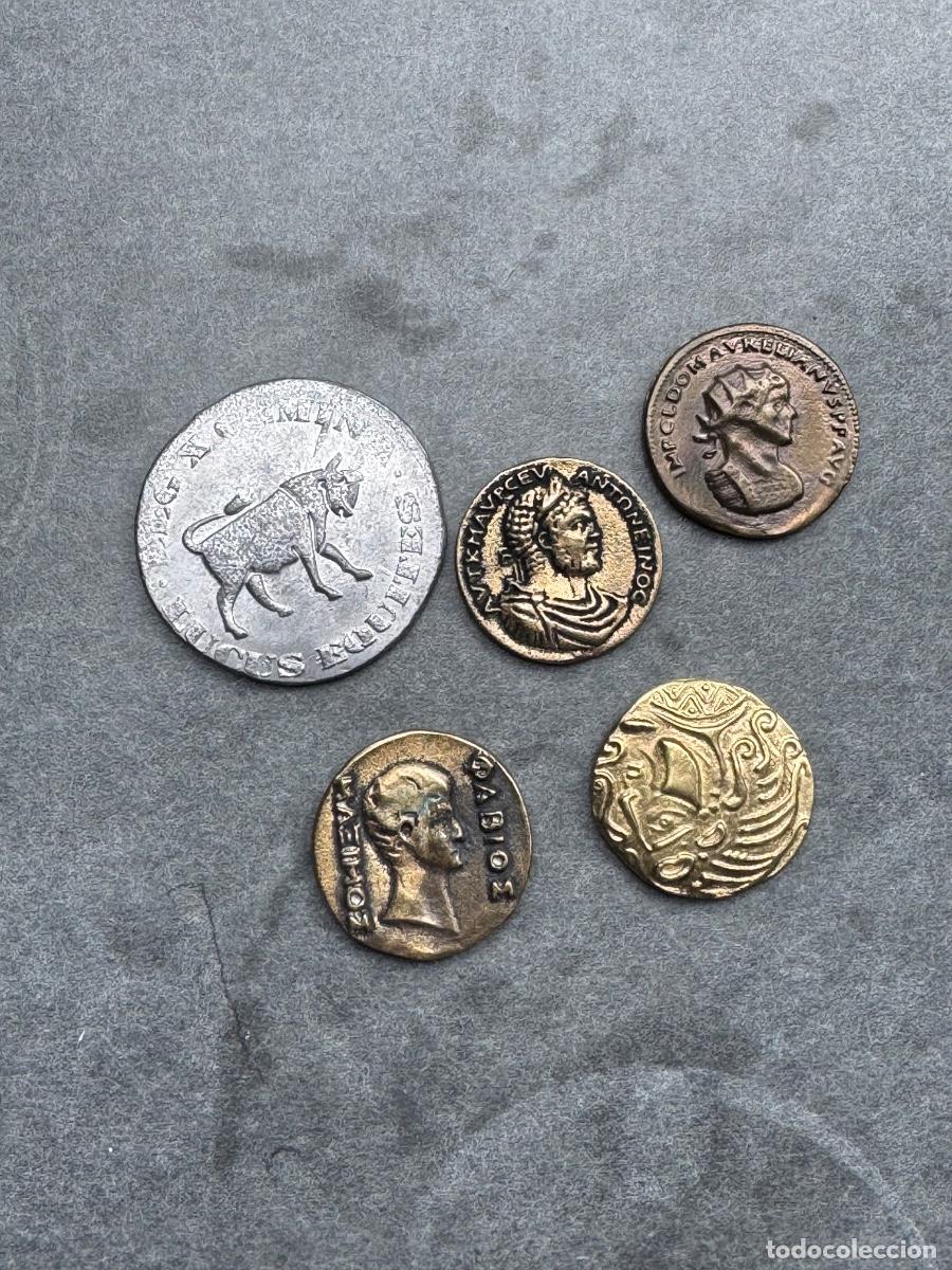 Reproducciones billetes y monedas: Arde Lvcvs, lo te cinco monedas fichas, Lugo Galicia
