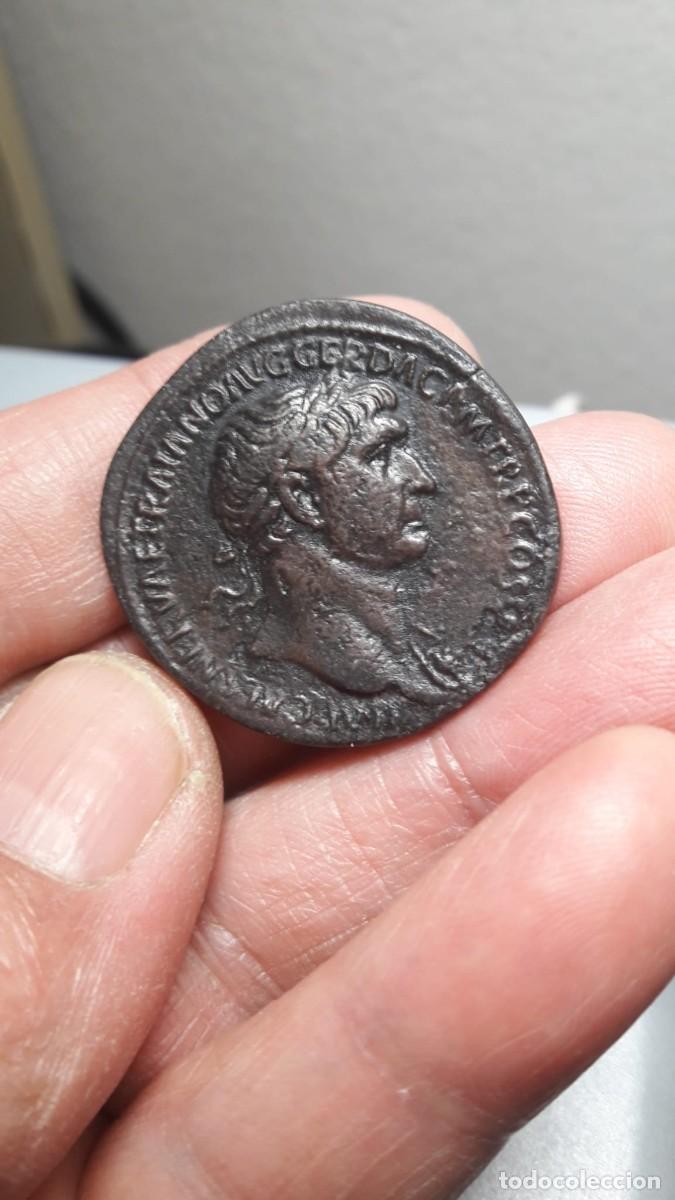 Reproducciones billetes y monedas: Sestercio de Trajano - Reproduccion de Moneda Romana