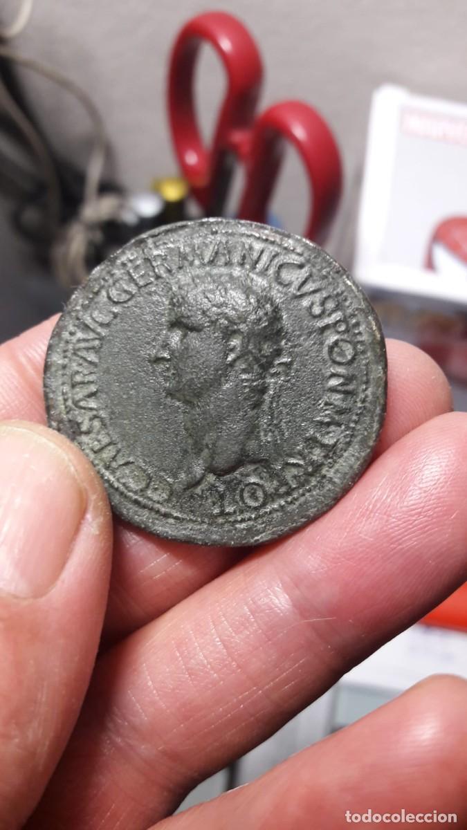 Reproducciones billetes y monedas: Sestercio de Caligola - Reproduccion de Moneda Romana