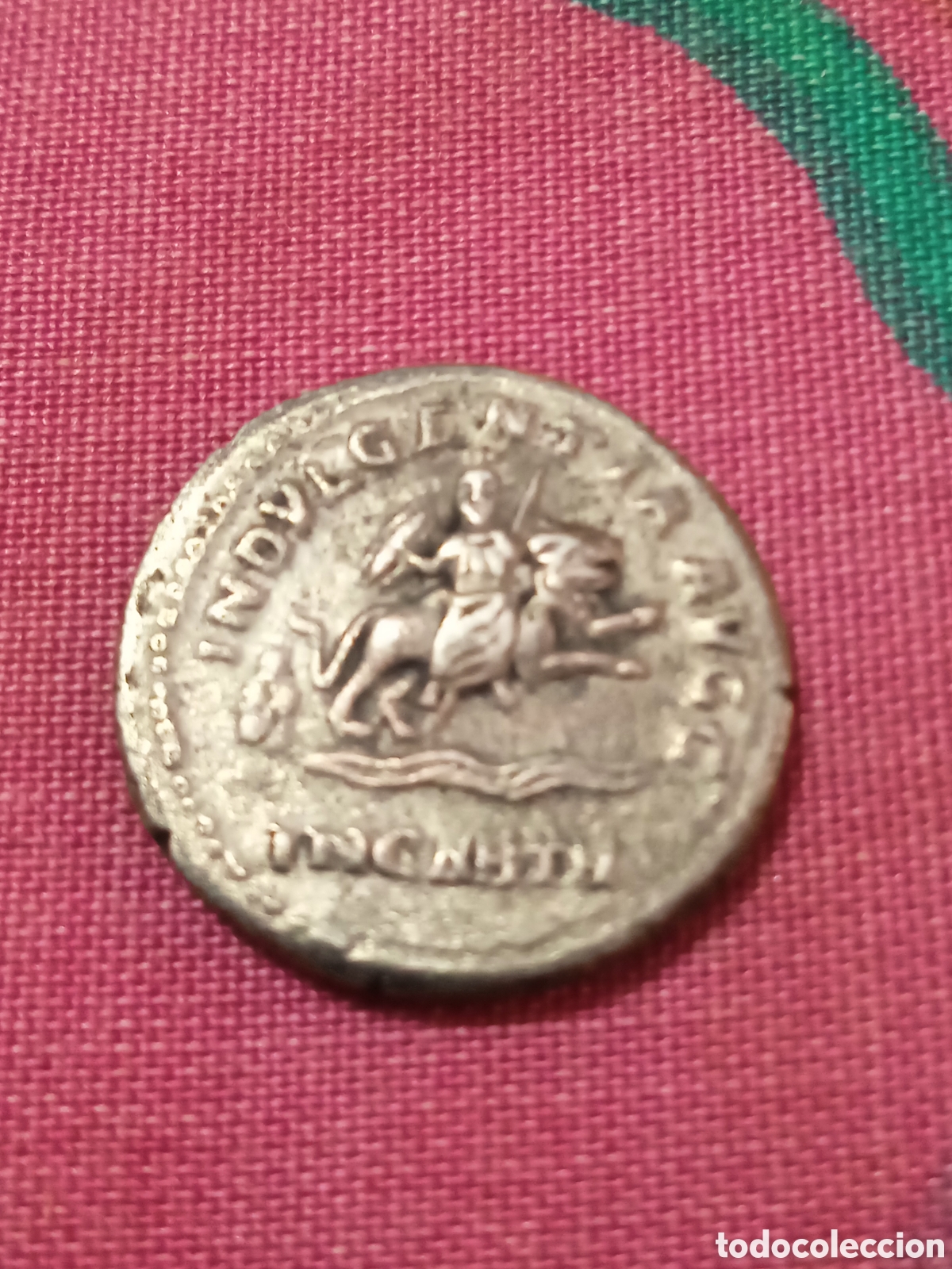 Reproducciones billetes y monedas: BONITA COPIA DE PLATA DE UN DENARIO DE CARACALLA LE&Oacute;N