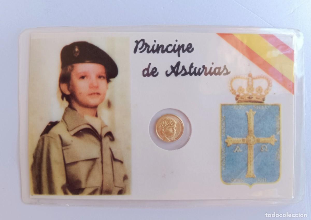 Reproducciones billetes y monedas: MEDALLA EN CARNET PLASTIFICADO 11x7 cm - FELIPE DE BORBON (PRINCIPE DE ASTURIAS) MEDALLA BA&Ntilde;O EN ORO