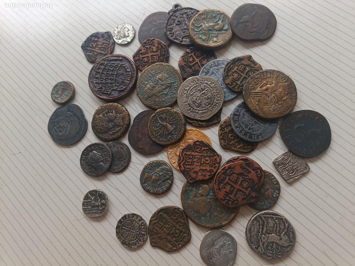 Reproducciones billetes y monedas: 39 reproducciones de monedas antiguas