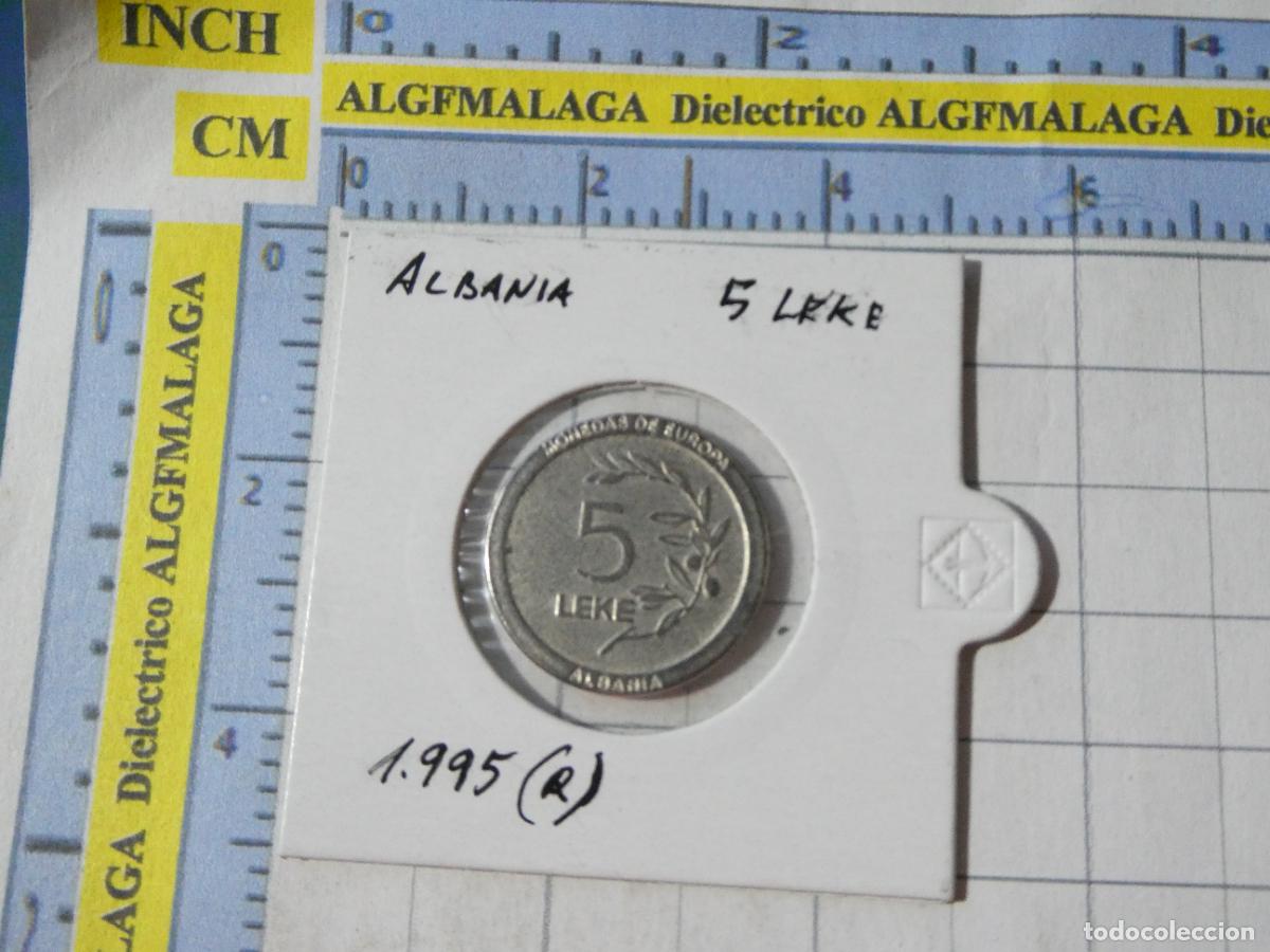 Reproducciones billetes y monedas: MONEDA FACS&Iacute;MIL REPRODUCCI&Oacute;N. ALBANIA 5 LEKE 1995. EN BLISTER