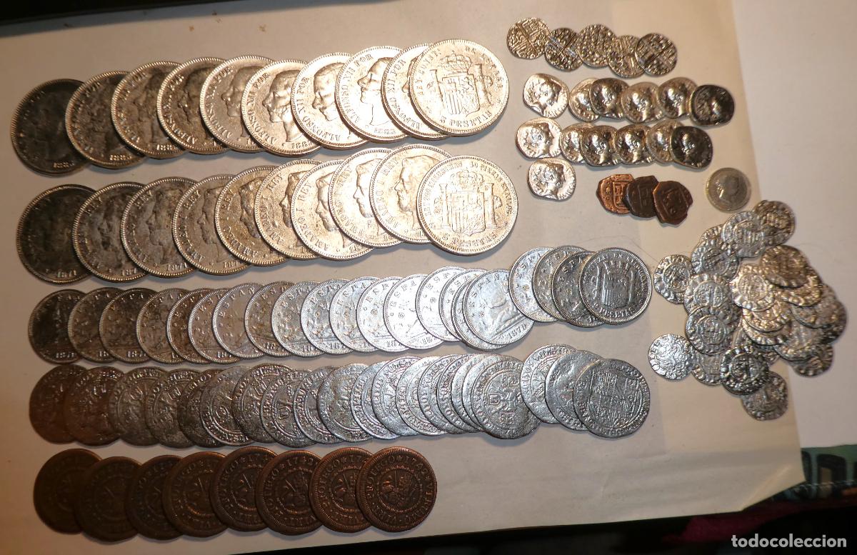 Reproducciones billetes y monedas: Buen lote de 115 reproducciones de monedas